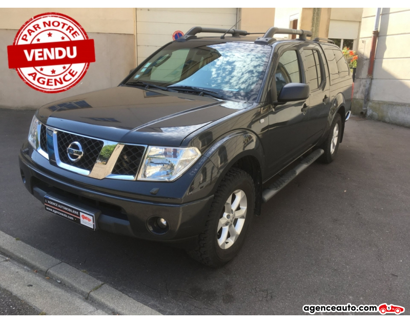 Achat voiture occasion, Auto occasion pas cher | Agence Auto Nissan Navara 2.5 DCI DOUBLE CAB 174 CH Violet Année 2007 Manuelle Diesel